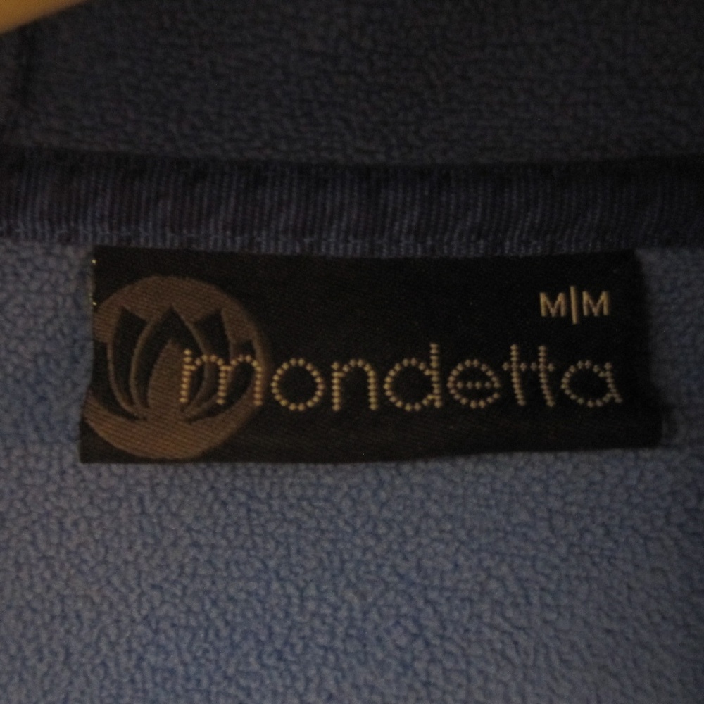 Mondetta rain resistant athletic jacket. - Picture 3 of 5
